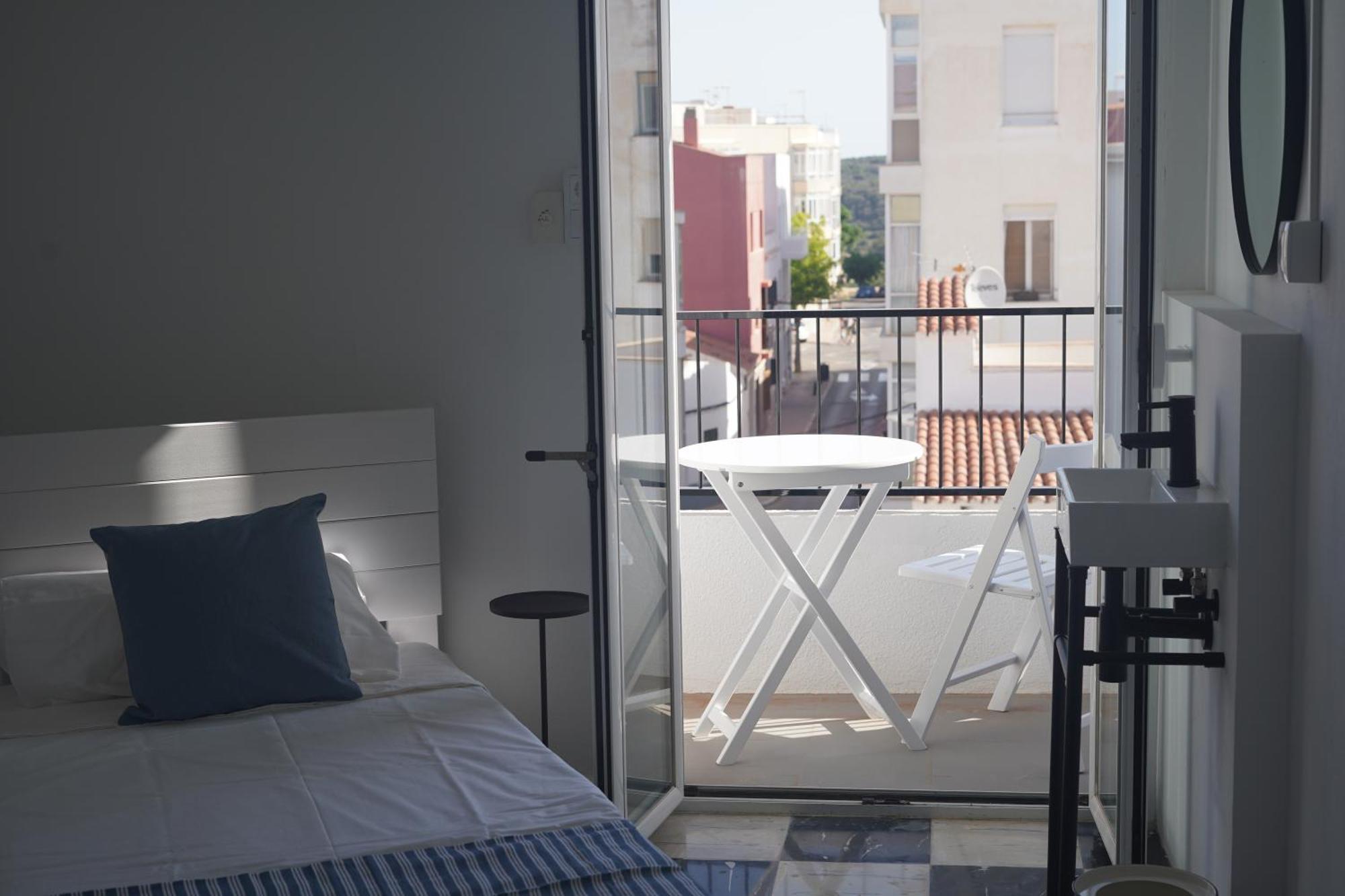 Hostal Sa Roqueta Mahon Εξωτερικό φωτογραφία
